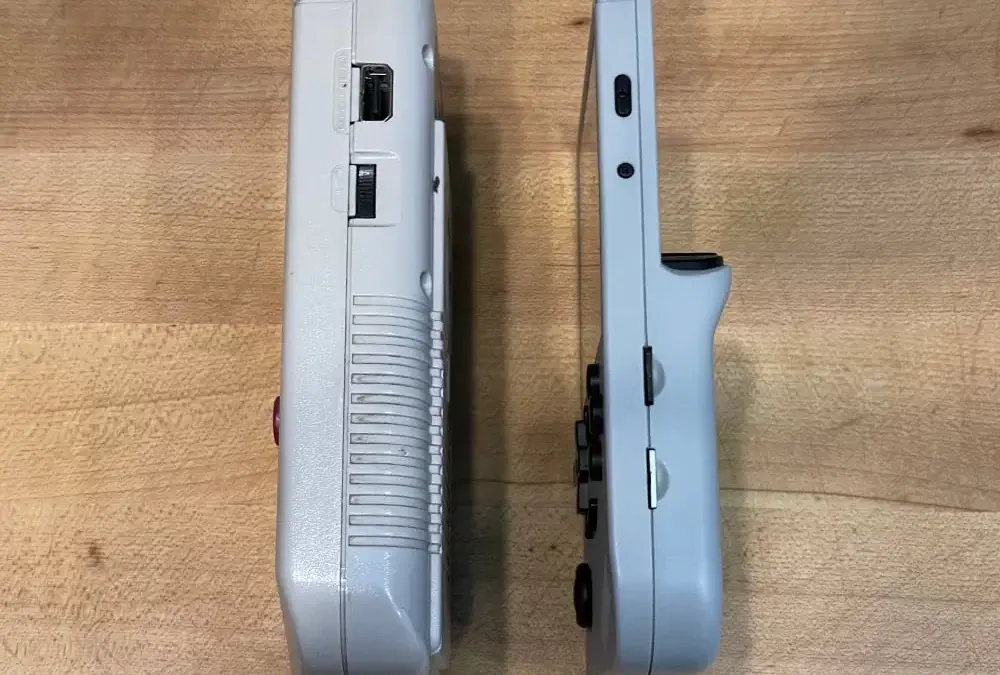 RG351v-GB-Right-Side-1 | Retro Handhelds