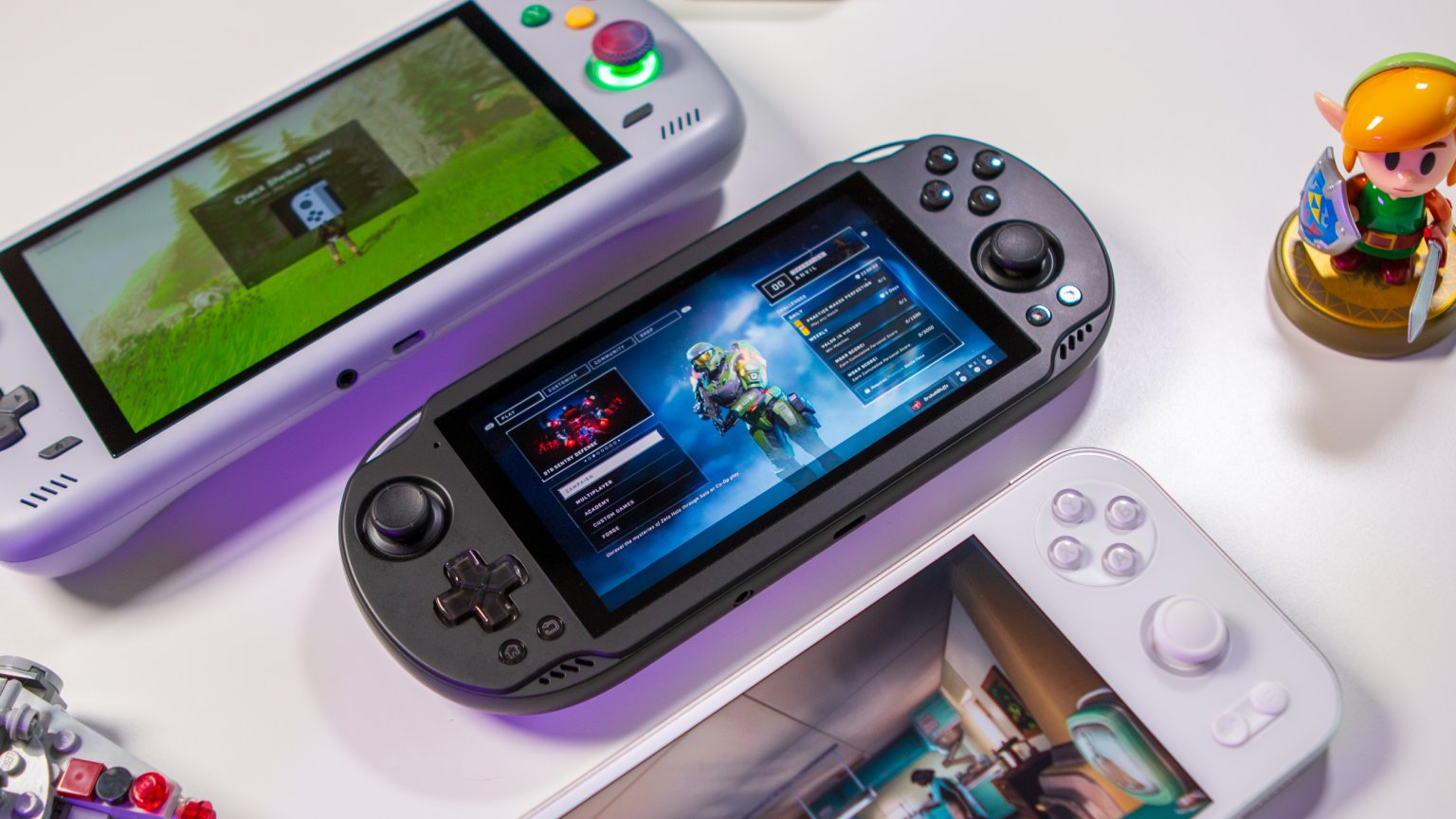 Odin 2 Mini playing Halo via Xbox Game Pass - Retro Handhelds Odin 2 Mini playing Halo via Xbox Game Pass