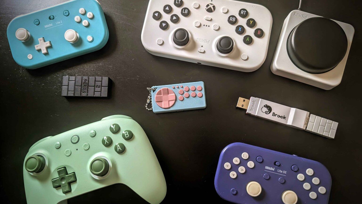 Top-down view of various Controllers - Mista Claw
