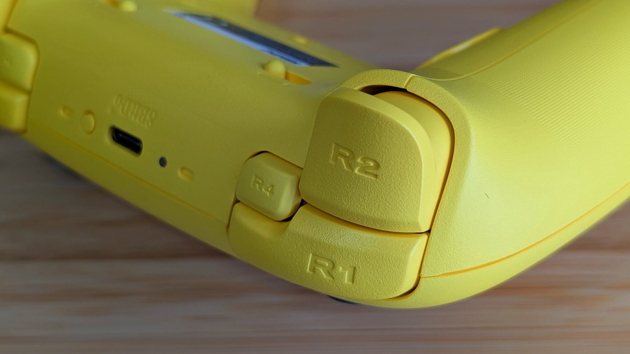 8BitDo Ultimate 2 Controller Review: This Thing is Bananas | Retro ...