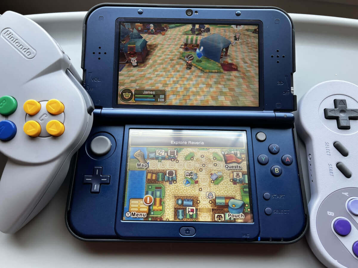 Nintendo 3DS XL with N64 Controller and SNES controller