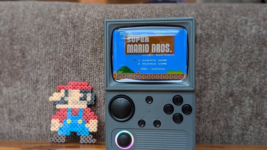 Game_Console_R36T_Mario