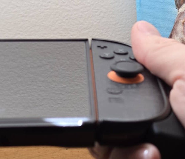 Gripping Genki grip - right