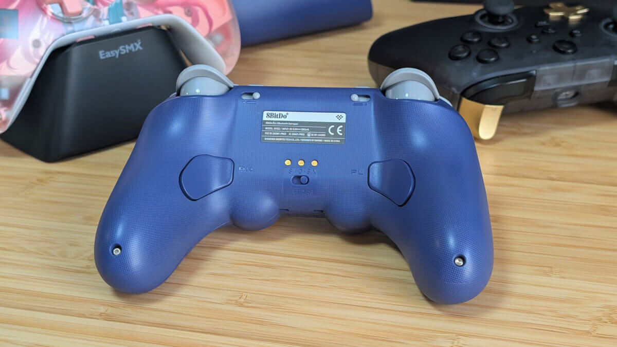 8BitDo Pro 3 - Back