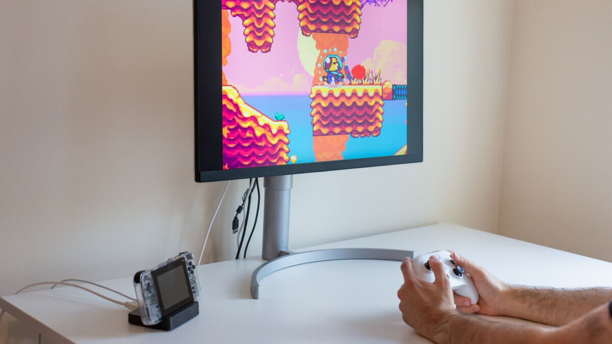 Game Bub Docked Playing Goodboy Galaxy