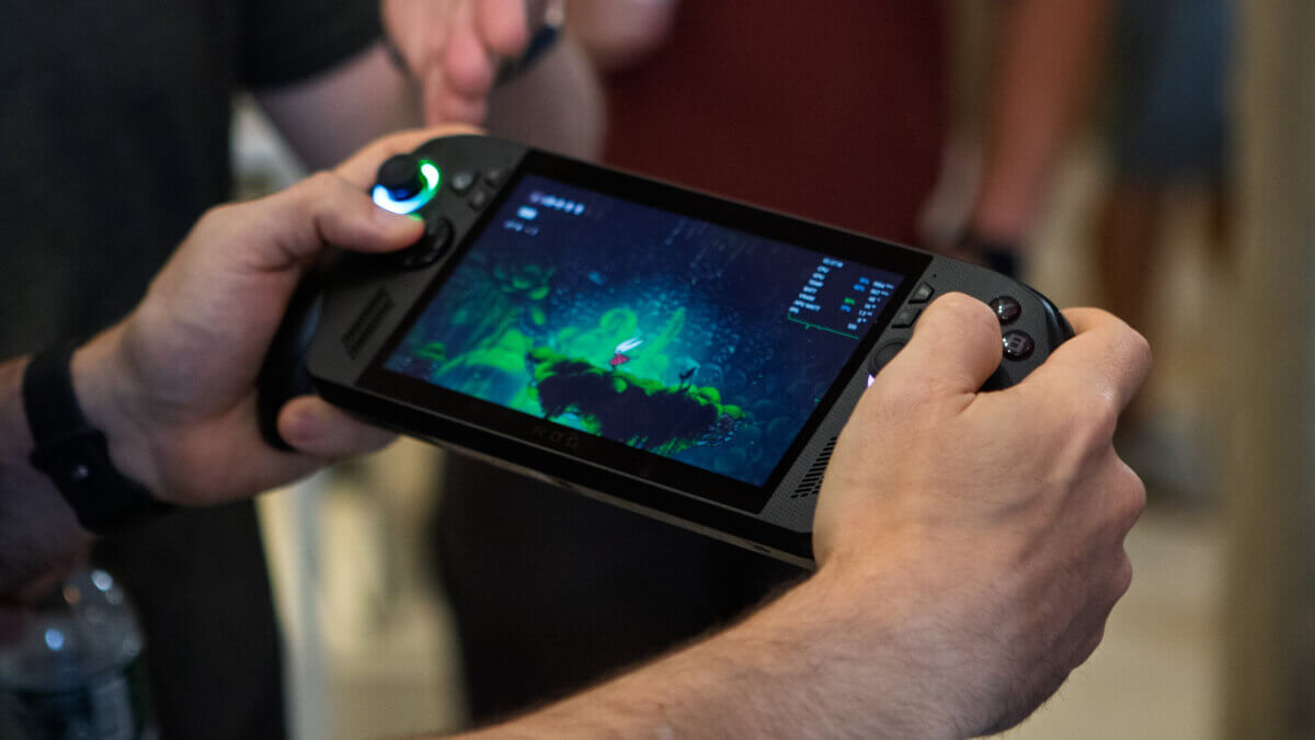ASUS ROG Xbox Ally and ROG Xbox Ally X Hands-on - 4