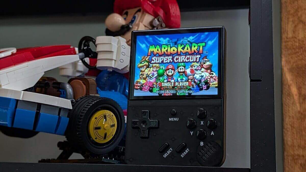 Game console R350S Review - 1 - Retro Handhelds Game console R350S Review - 1