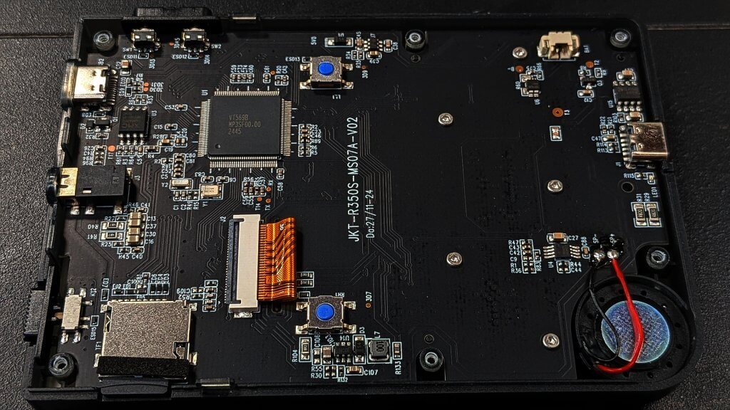 Game_console_R350S_board