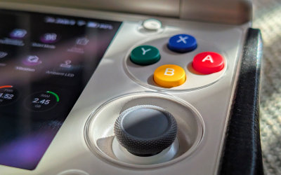 The AYN Thor Just Got a Quality-of-Life OTA That Fixes the Annoying Stuff