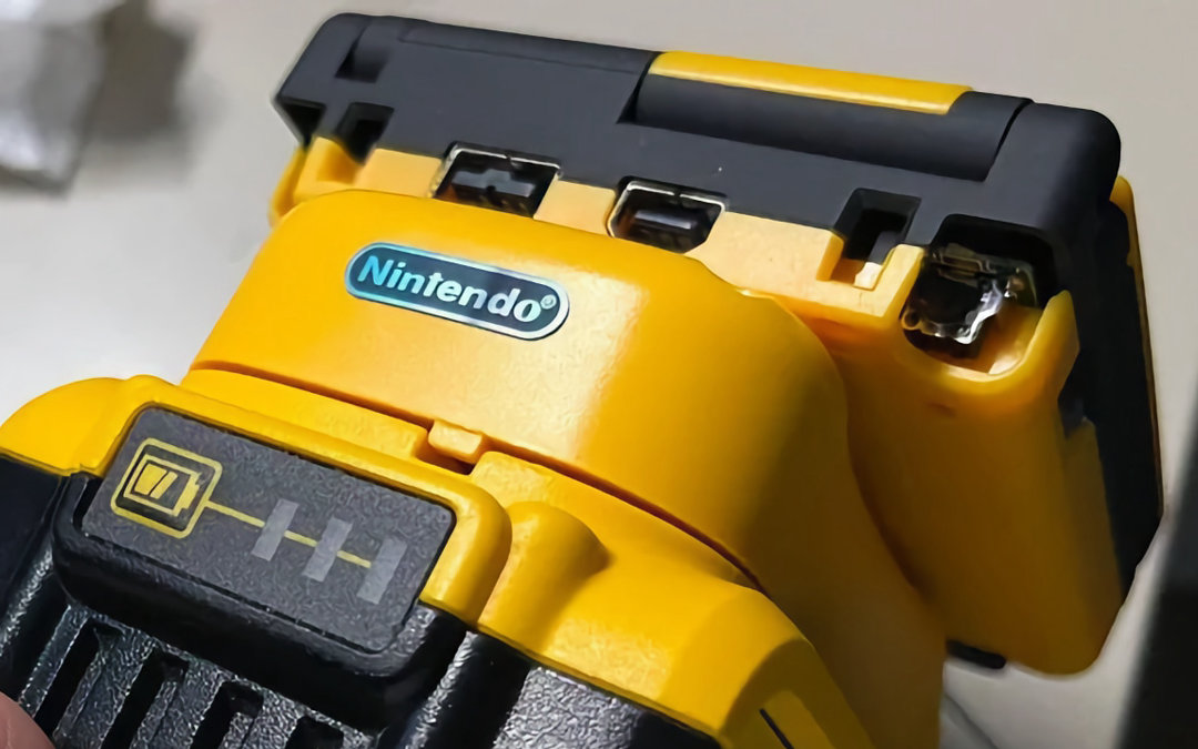 GBA SP with Megabattery