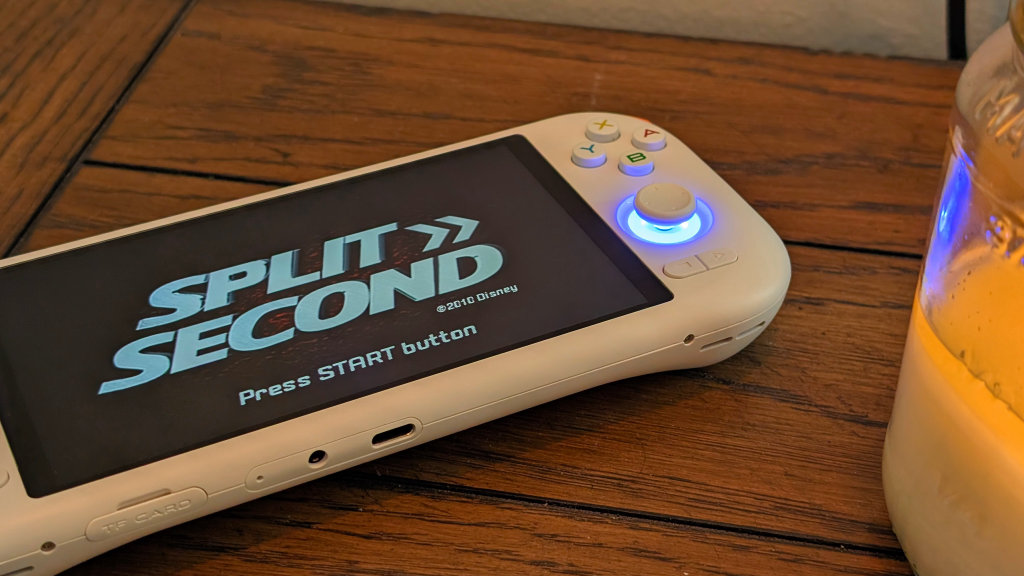 Mangmi-Air-X-Split-Secondjpg - Retro Handhelds