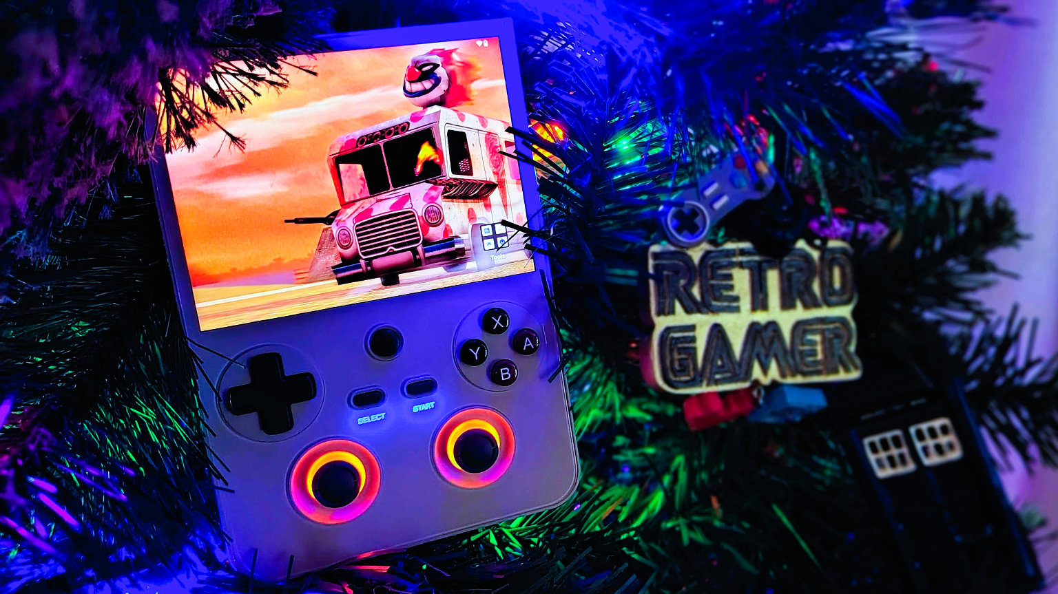 Anbernic RG477V in tree