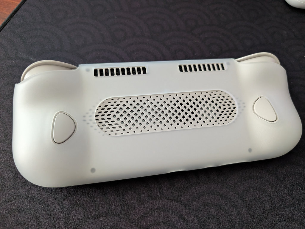 Odin 3 TPU Sleeve 2