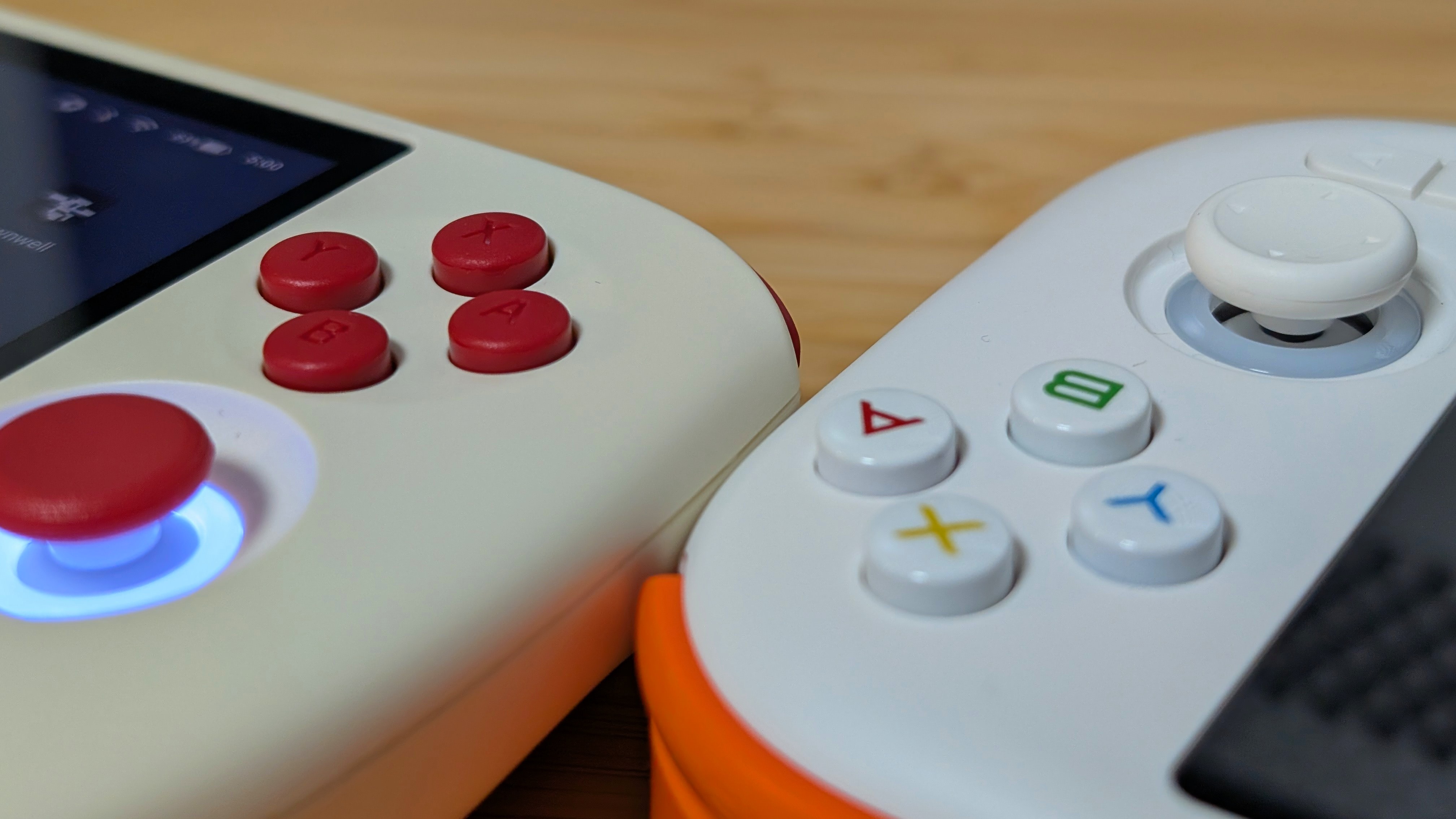 AYANEO Pocket Air Mini buttons vs MANGMI Air X - Retro Handhelds AYANEO Pocket Air Mini buttons vs MANGMI Air X