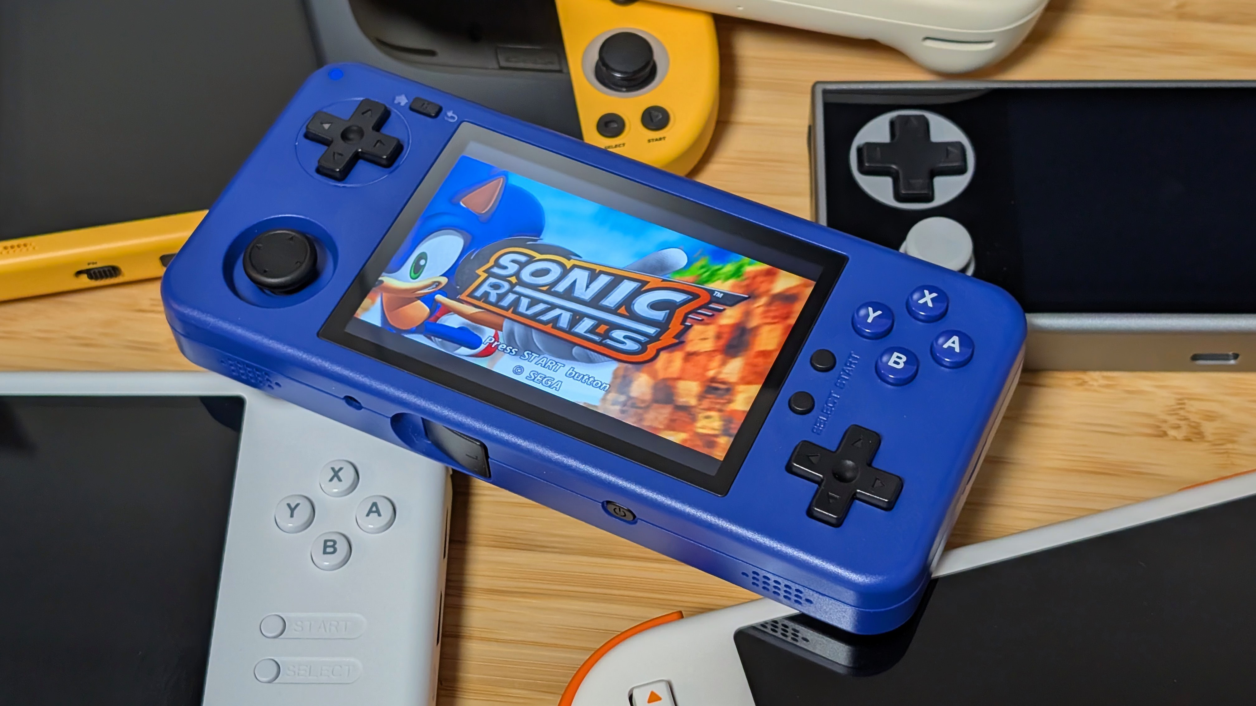 MagicX One35 Review - Stacked on other handhelds