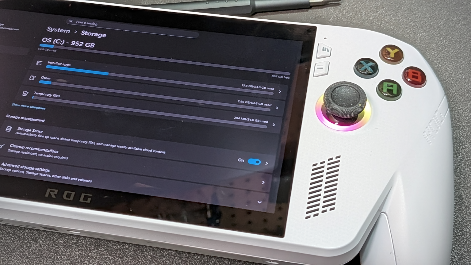 Asus_ROG_Xbox_Ally_Upgraded_Storage