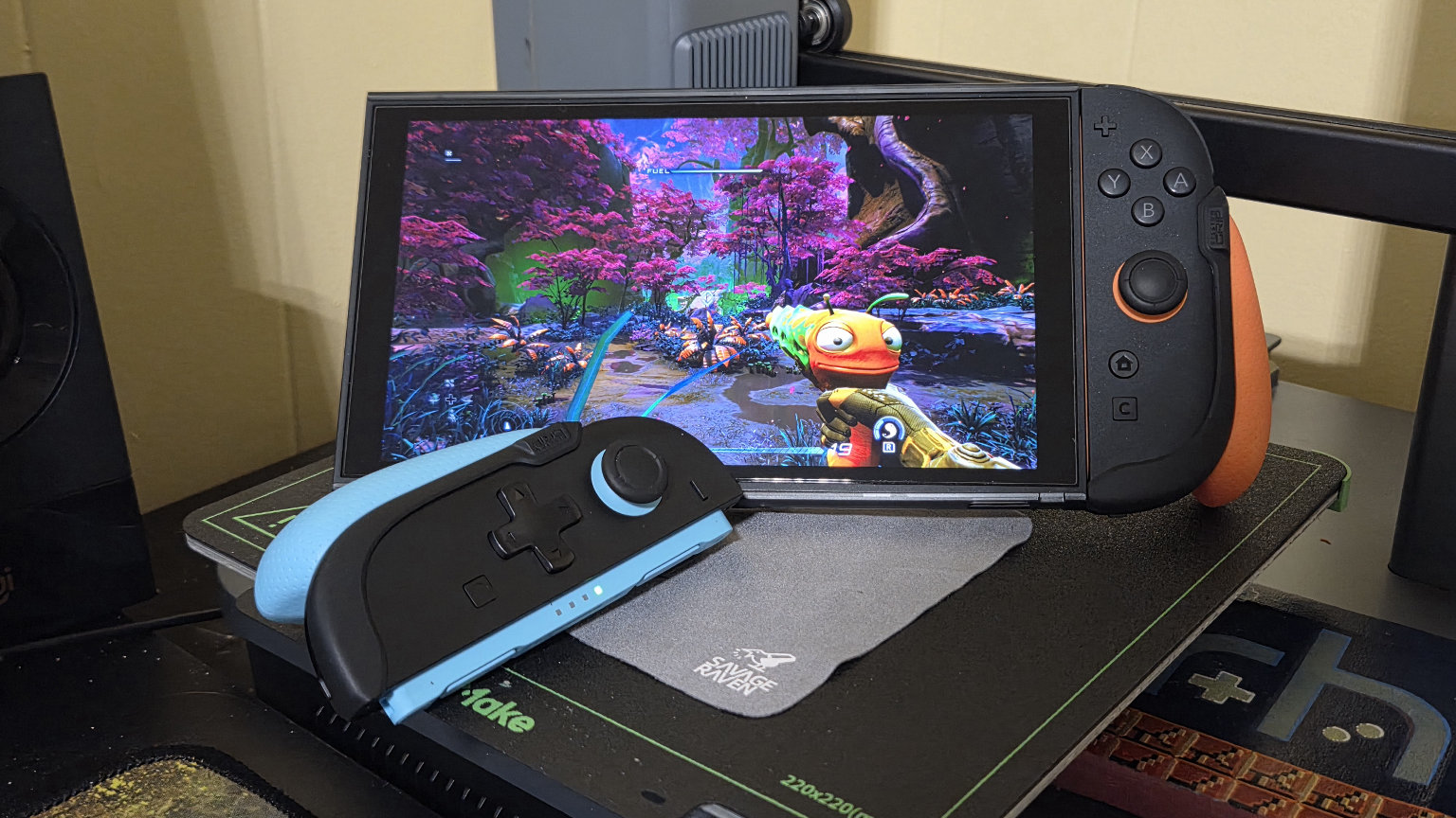 Savage Raven Fission Grip For Switch 2 Review | Retro Handhelds Savage Raven Fission Grip For Switch 2 Review