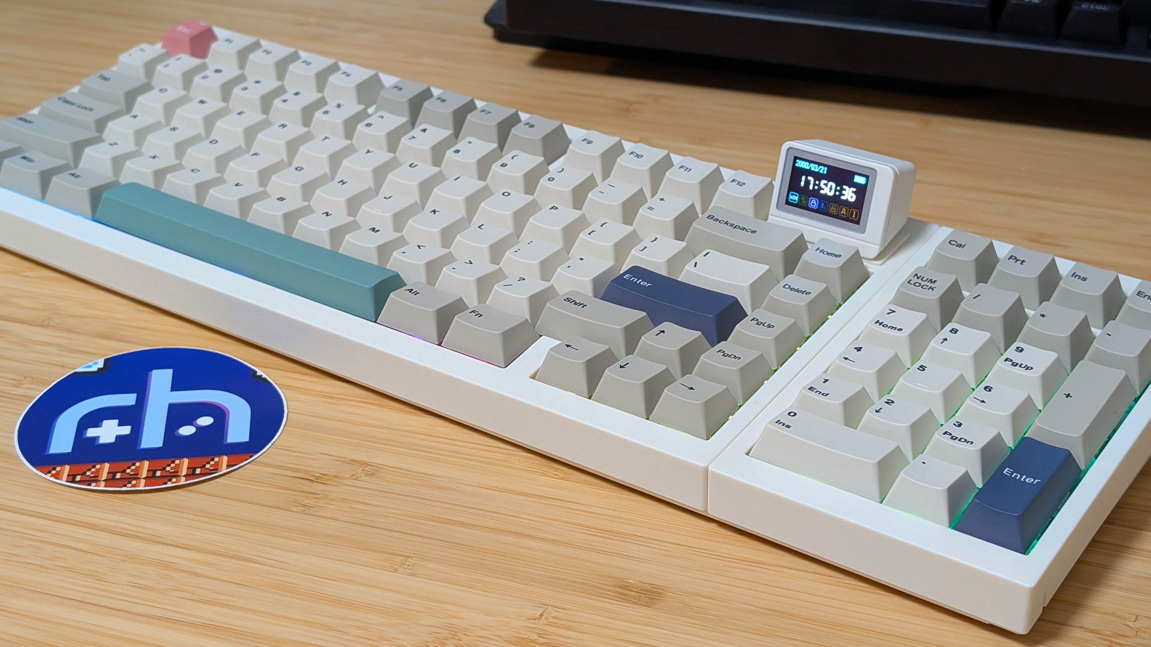 Epomaker-RT98-Side-Profilejpg | Retro Handhelds