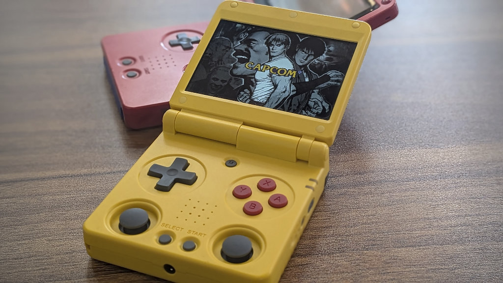 Anbernic_RG34XXSP_Capcom_Logo