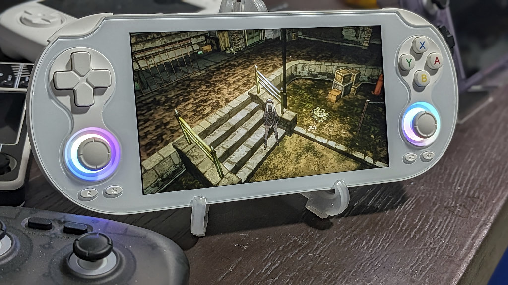 Anbernic_RG_Vita_Pro_Gravity_Rush_Gameplay