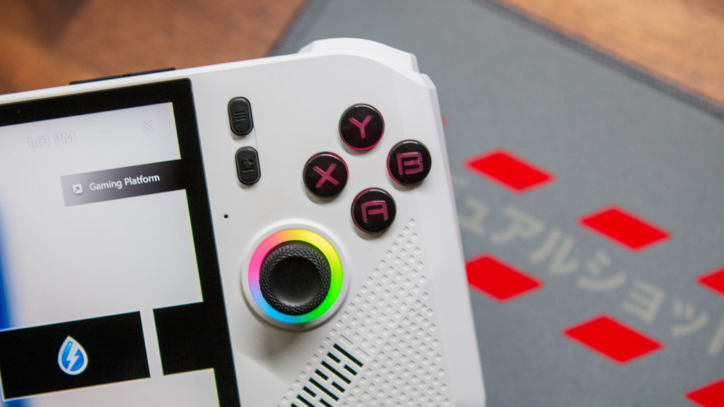 MSI Claw A8 Reivew - RGB ABXY Buttons