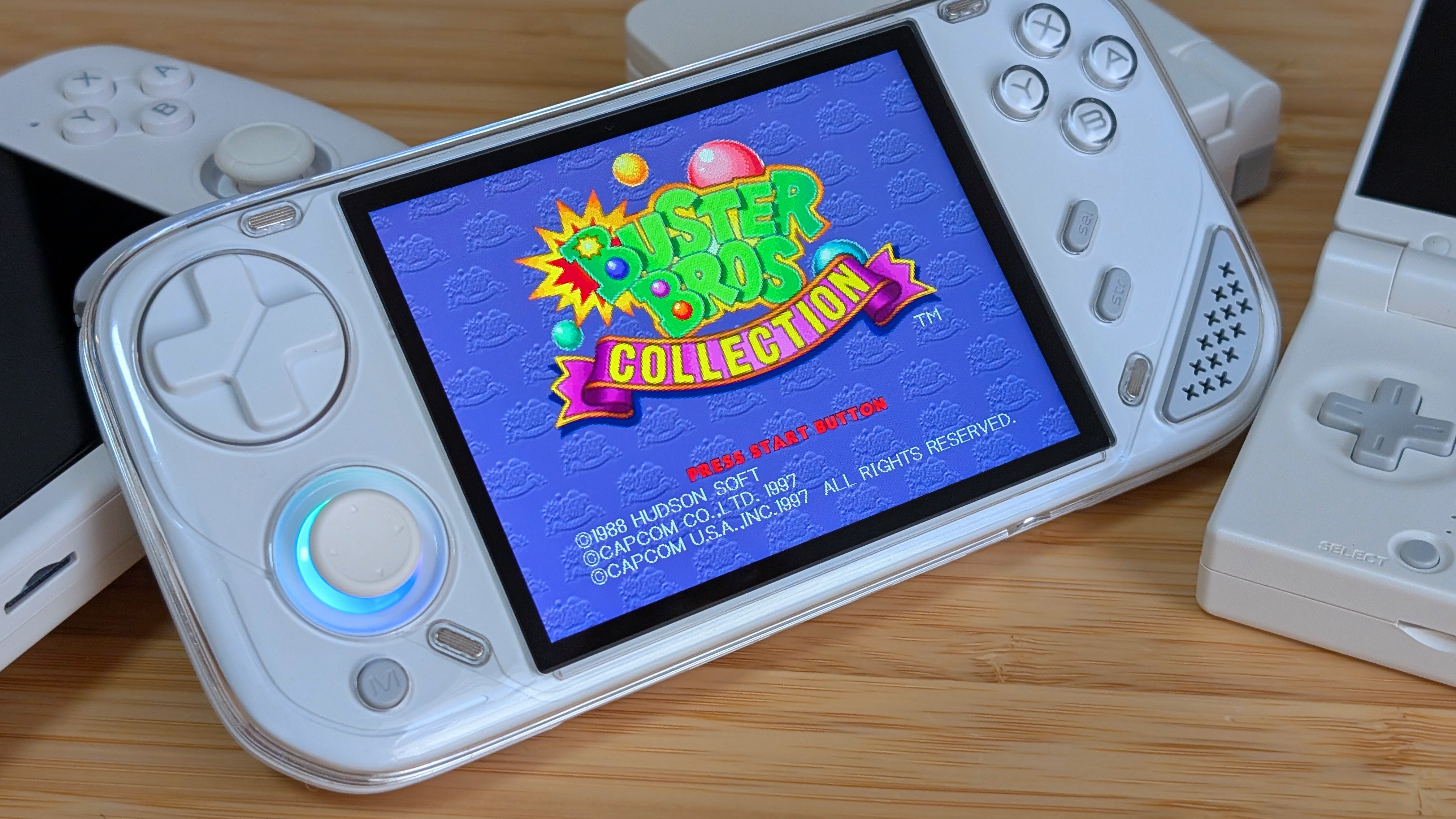 Miniloong Pocket 1 Review - Buster Bros Collection