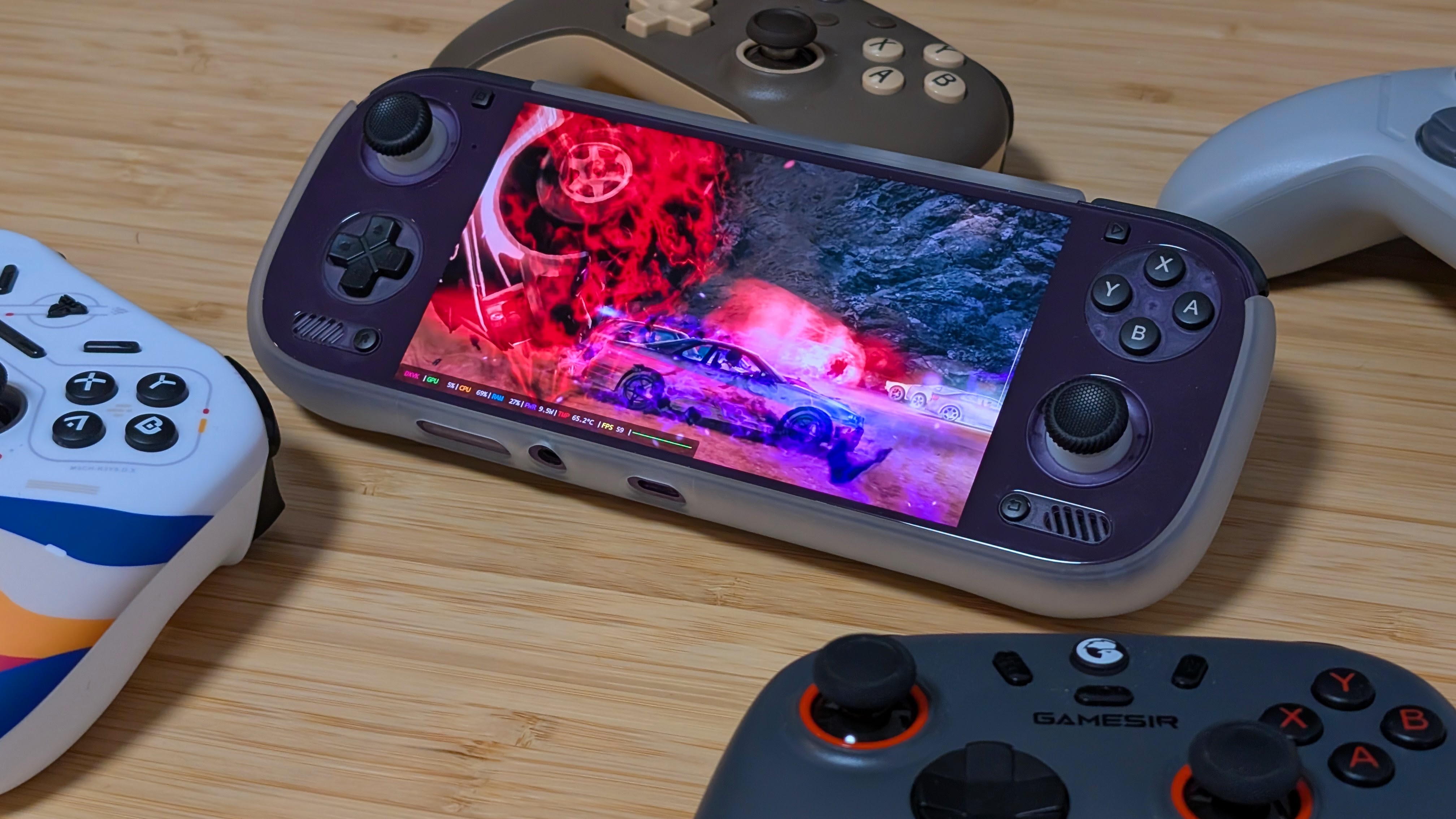 Odin-3-Playing-Blurjpg | Retro Handhelds