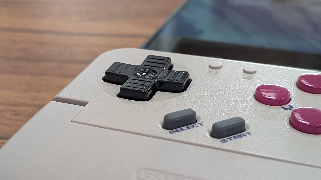 Gamesir_Pocket_Taco_D-Pad_Close