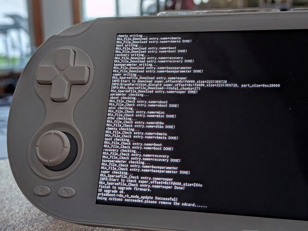 Anbernic_RG_Vita_Pro_Gamma_Remove_SD