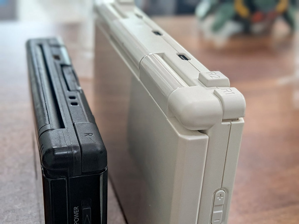 Anbernic_RG_DS_Shoulders_DSL_Compare