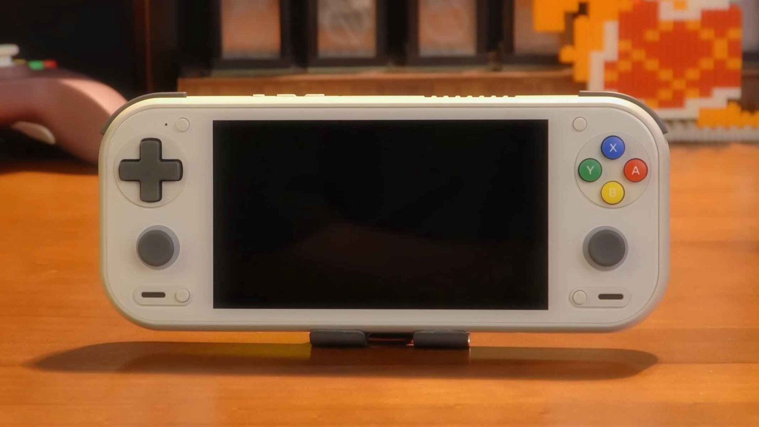 Anbernic RG 55G1 Hands-on Video Hero