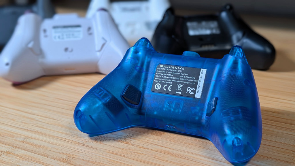 Machenike G3 V2 Back Grips 1024x576 | Retro Handhelds Machenike G3 V2 Back Grips 1024x576