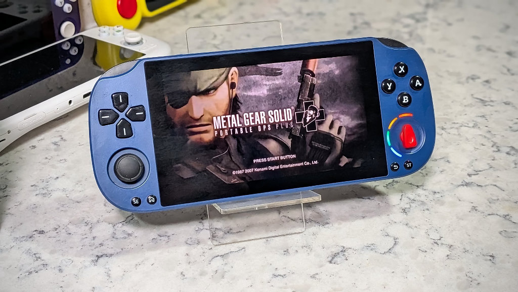 GameMT_PSK5000_Metal_Gear_Snake | Retro Handhelds GameMT_PSK5000_Metal_Gear_Snake