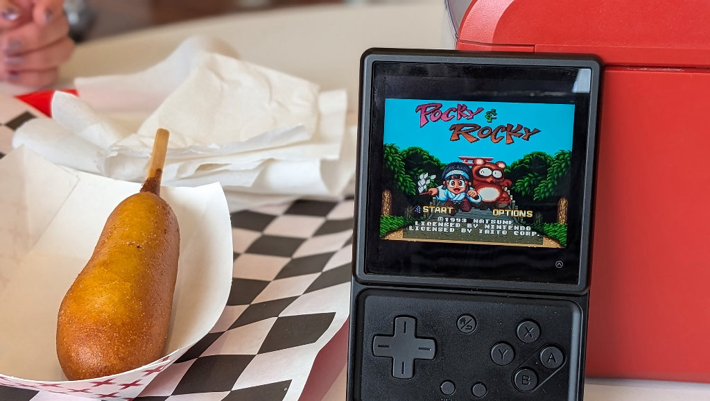 Anbernic_RG_Rotate_Pocky_Rocky_Corndog | Retro Handhelds Anbernic_RG_Rotate_Pocky_Rocky_Corndog