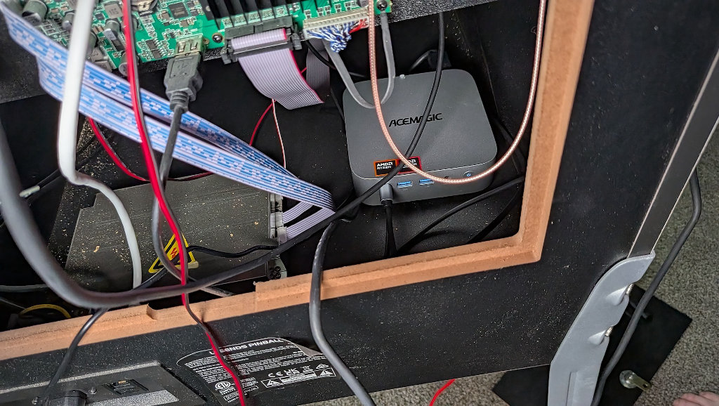 AceMagic_Warlord_W1_Pinball_Inside | Retro Handhelds AceMagic_Warlord_W1_Pinball_Inside