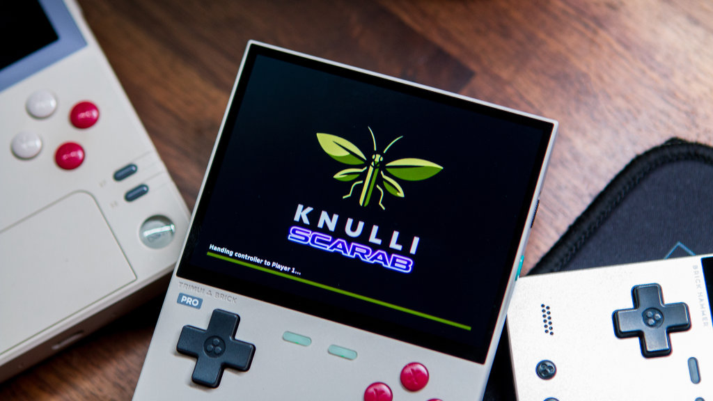 TrimUI Brick Pro - KNULLI Scarab