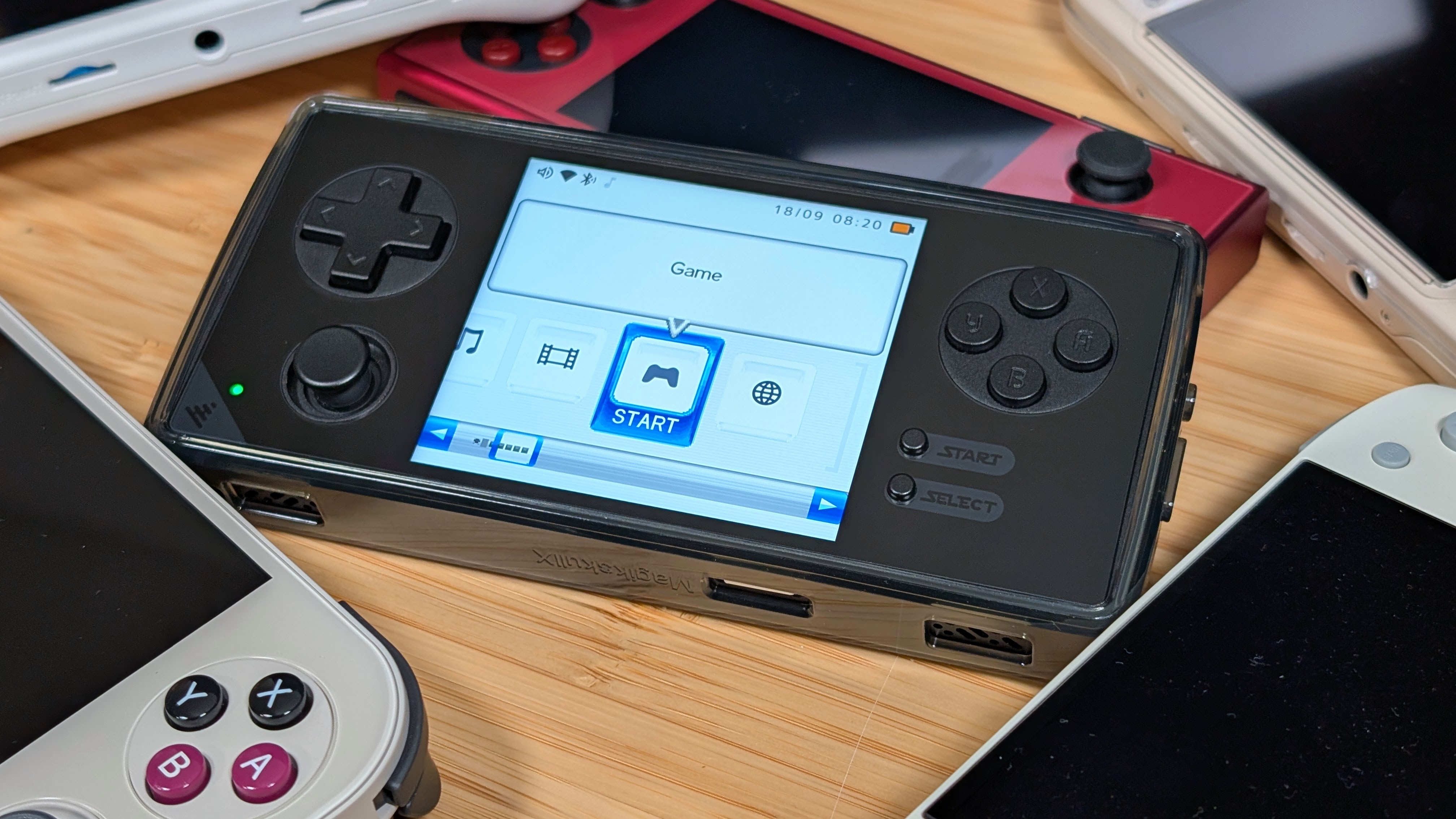 GKD350H Ultra GammaOS | Retro Handhelds GKD350H Ultra GammaOS