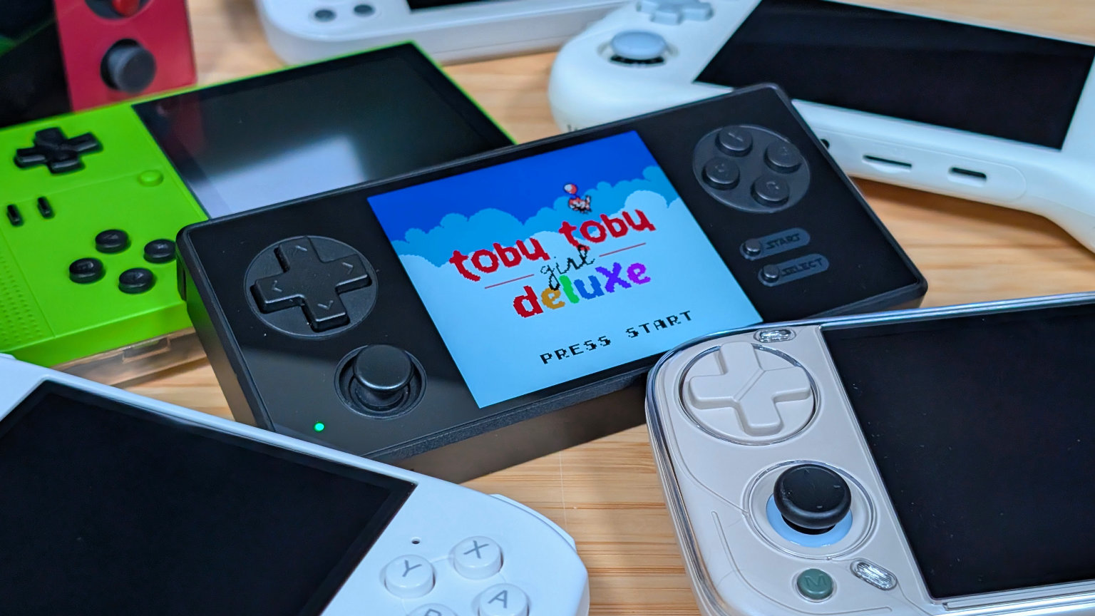 GKD350H Ultra Handheld Pile | Retro Handhelds GKD350H Ultra Handheld Pile