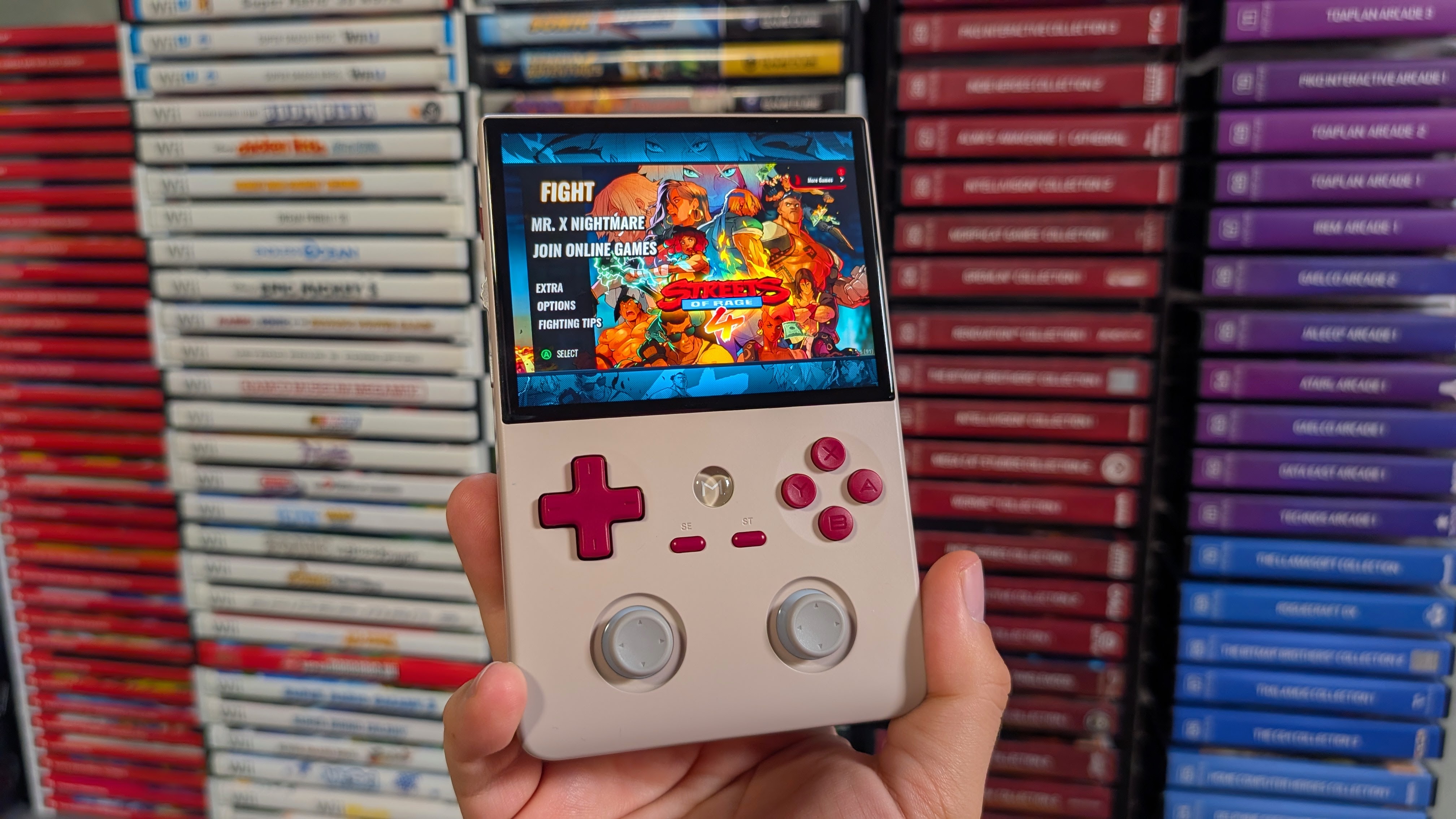 Mangmi Air Y In Hand | Retro Handhelds Mangmi Air Y In Hand